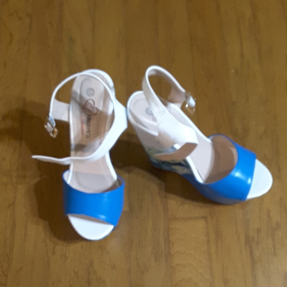 Heart collection shoes